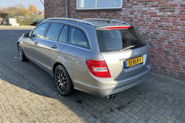 Mercedes-Benz C-Klasse (2012) thumbnail 3