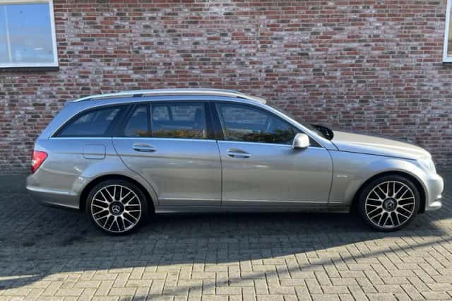 Mercedes-Benz C-Klasse (2012) thumbnail 6