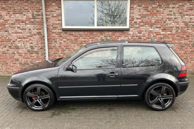 Volkswagen Golf (1999) thumbnail 3