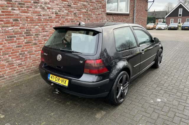 Volkswagen Golf (1999) thumbnail 6