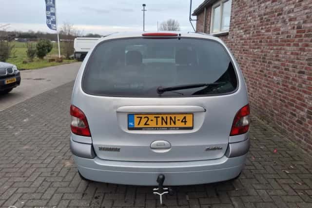 Renault Scénic (2002) thumbnail 4