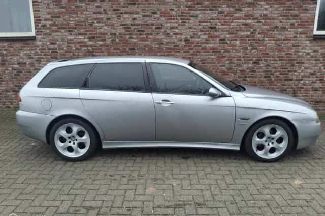 Alfa Romeo 156 (2004) thumbnail 6