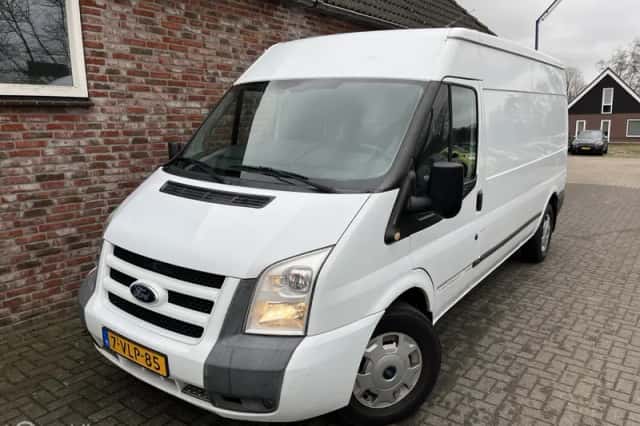 Ford Transit (2011) thumbnail 1