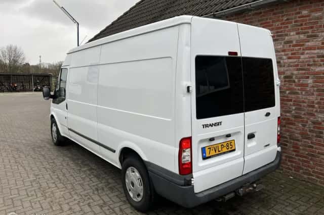 Ford Transit (2011) thumbnail 3