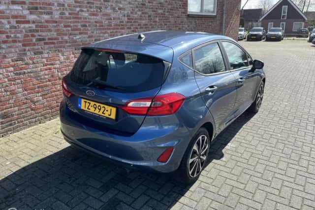 Ford Fiesta (2018) thumbnail 5