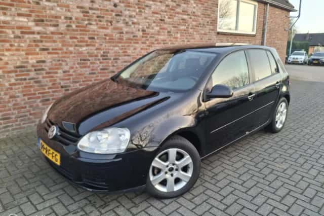 Volkswagen Golf (2005) thumbnail 1