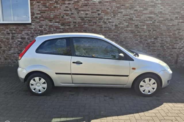 Ford Fiesta (2003) thumbnail 6