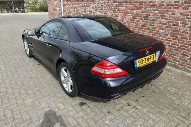Mercedes-Benz SL-Klasse (2008) thumbnail 4