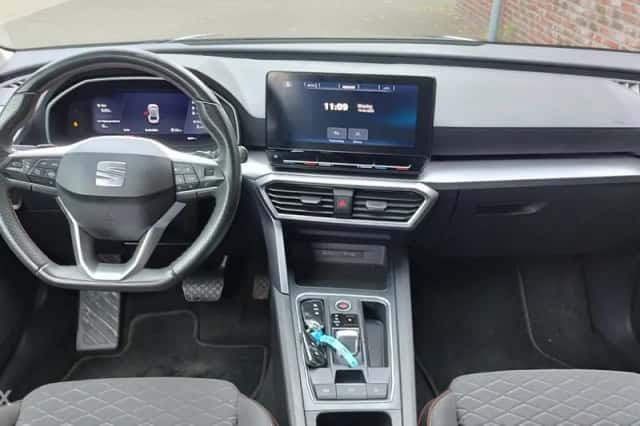 SEAT Leon Sportstourer (2021) thumbnail 3