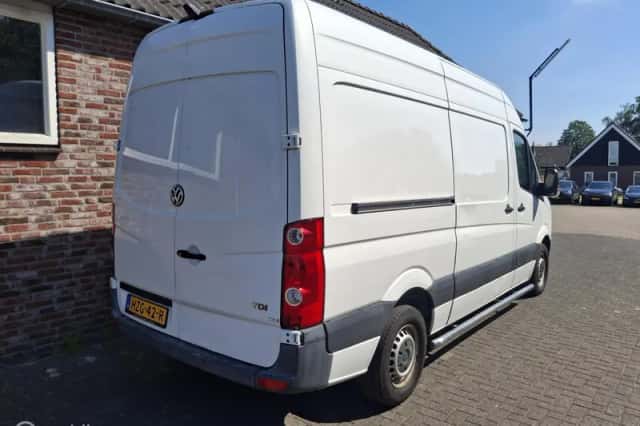 Volkswagen Crafter (2015) thumbnail 5