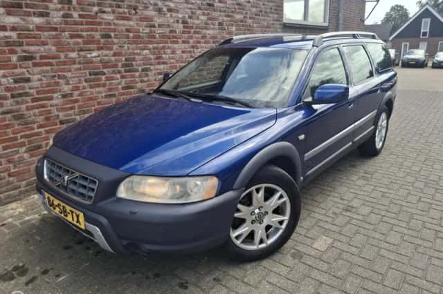 Volvo XC70 (2005) thumbnail 1
