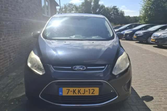 Ford C-Max (2012) thumbnail 2