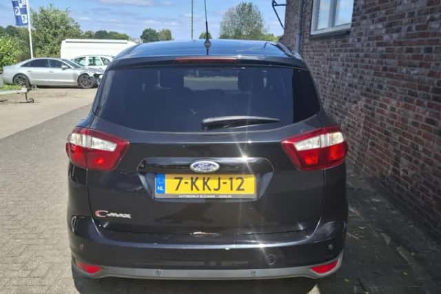 Ford C-Max (2012) thumbnail 5