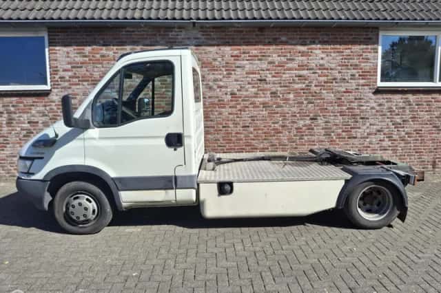 Iveco Daily (2005) thumbnail 2