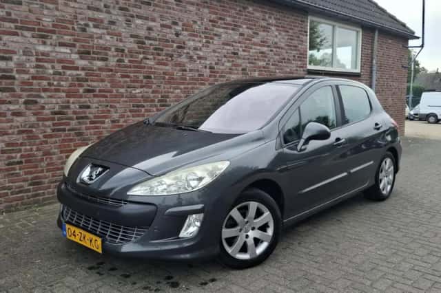 Peugeot 308 (2008) thumbnail 1