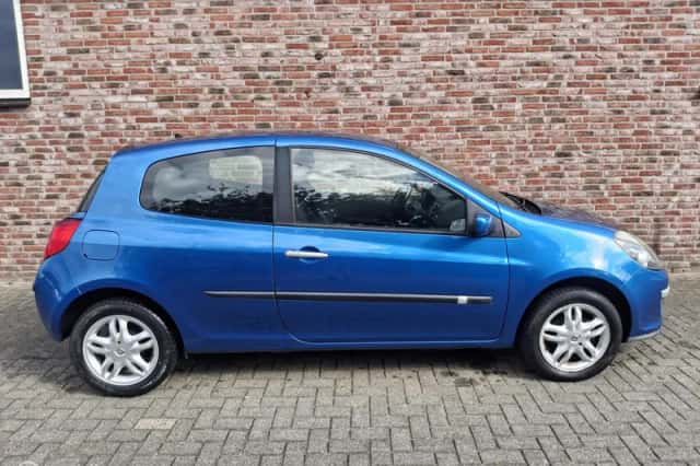 Renault Clio (2006) thumbnail 6