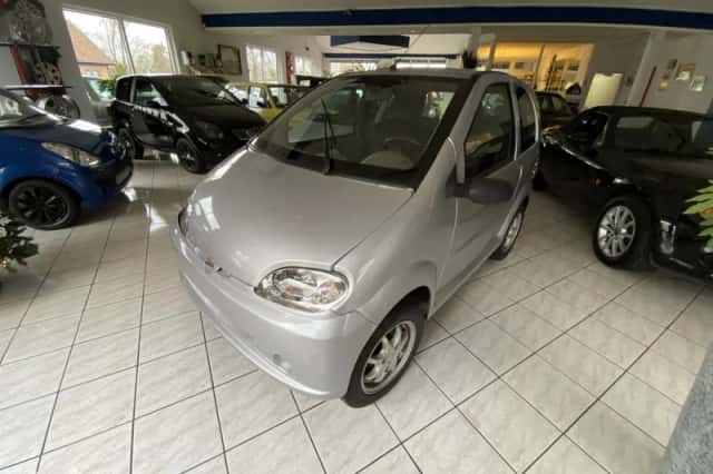 JDM L6e (2007) thumbnail 1