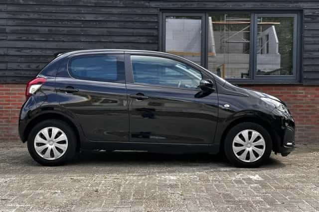 Peugeot 108 (2022) thumbnail 3