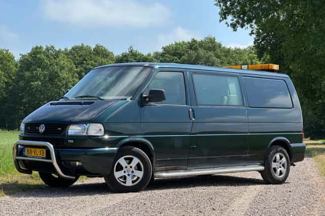Volkswagen Transporter (2000) thumbnail 2