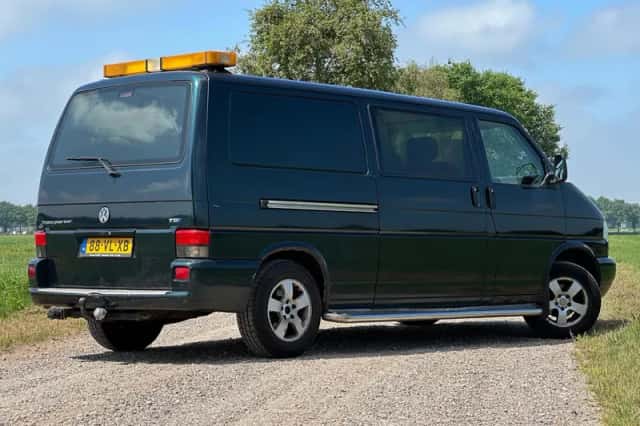 Volkswagen Transporter (2000) thumbnail 3