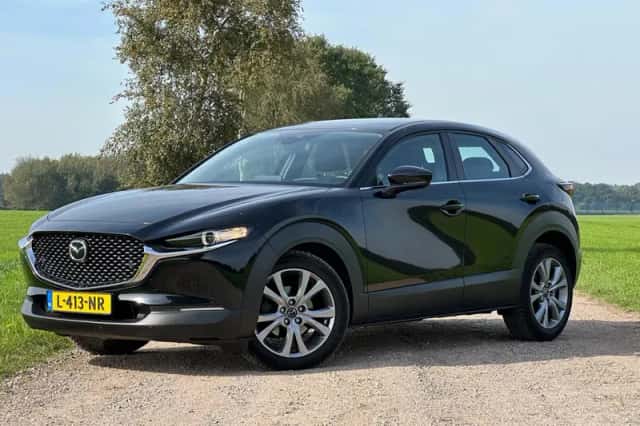 Mazda CX-30 (2021) thumbnail 2