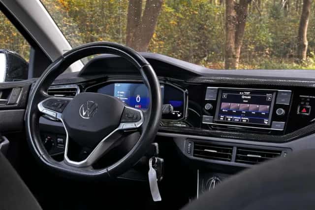 Volkswagen Polo (2022) thumbnail 3