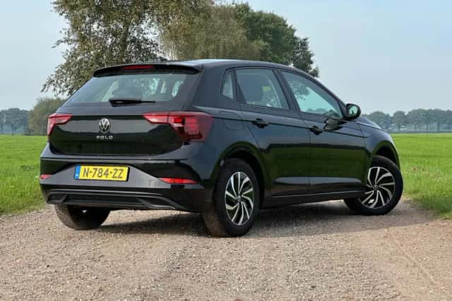 Volkswagen Polo (2022) thumbnail 4