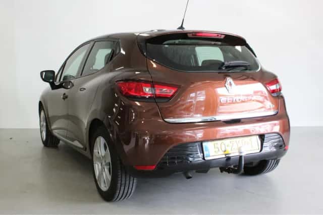 Renault Clio (2013) thumbnail 5