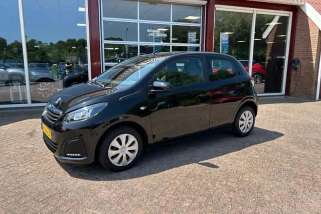 Peugeot 108 (2021) thumbnail 5
