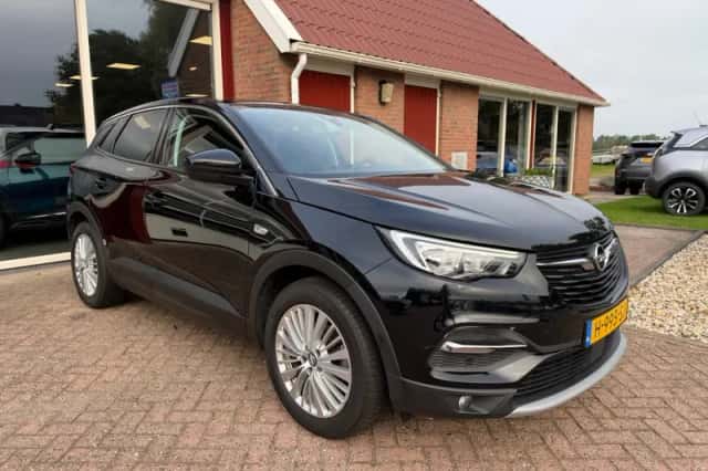 Opel Grandland (2020) thumbnail 1