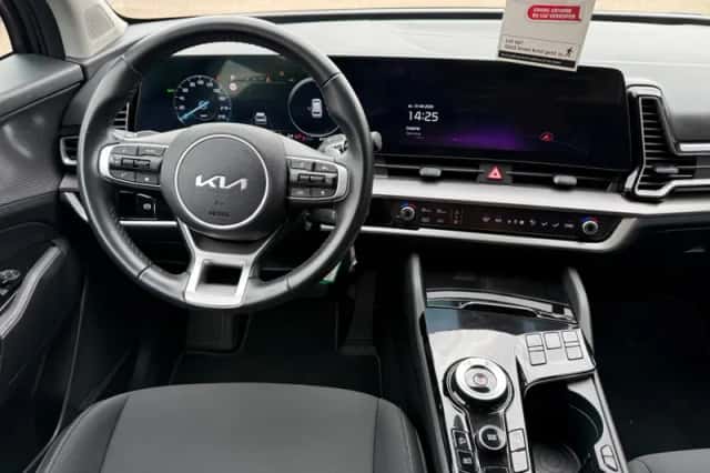 Kia Sportage (2023) thumbnail 5