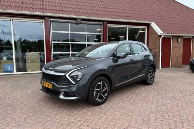 Kia Sportage (2023) thumbnail 6