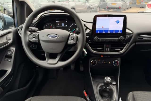 Ford Fiesta (2022) thumbnail 5