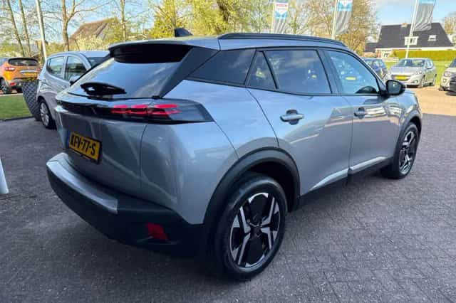 Peugeot 2008 (2025) thumbnail 3