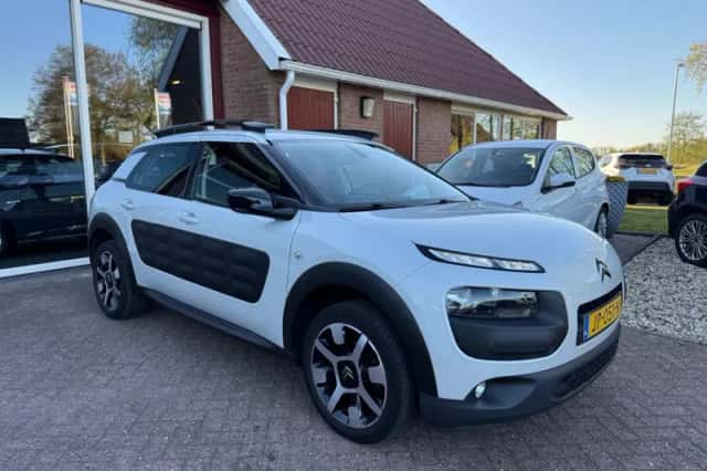 Citroën C4 (2016) thumbnail 1