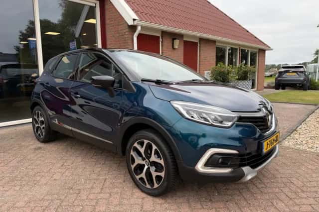 Renault Captur (2018) thumbnail 1