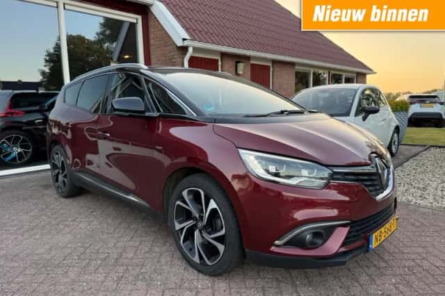 Renault Grand Scénic (2017) thumbnail 1
