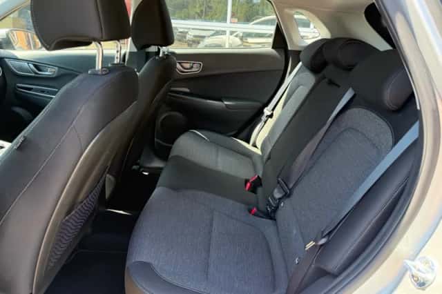 Hyundai Kona (2020) thumbnail 6