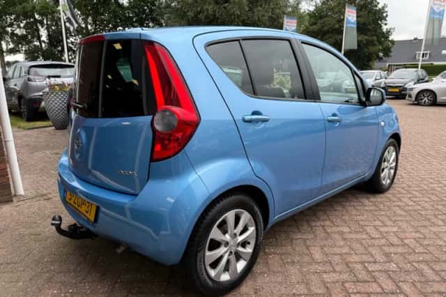 Opel Agila (2014) thumbnail 3