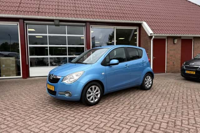 Opel Agila (2014) thumbnail 6