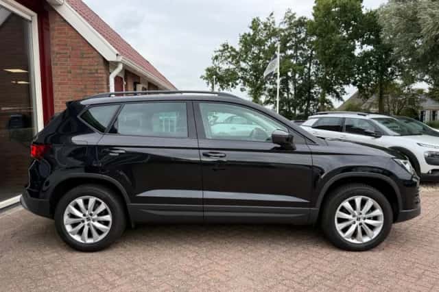 SEAT Ateca (2023) thumbnail 2