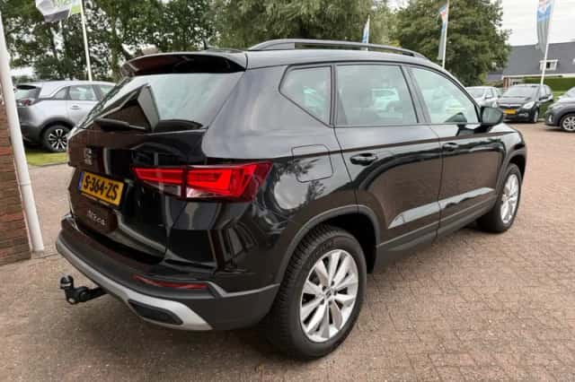 SEAT Ateca (2023) thumbnail 3