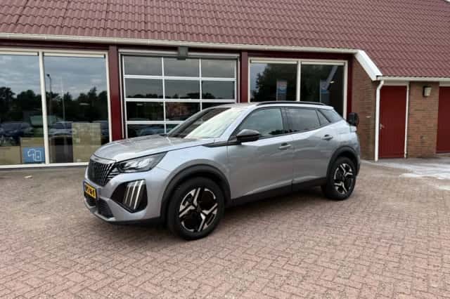 Peugeot 2008 (2025) thumbnail 6