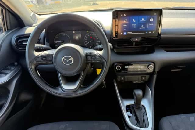 Mazda 2 (2025) thumbnail 5