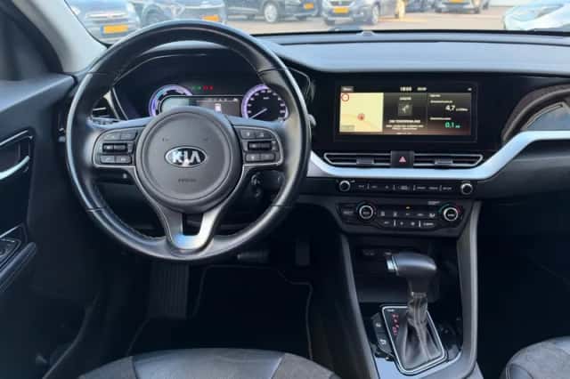 Kia Niro (2019) thumbnail 5