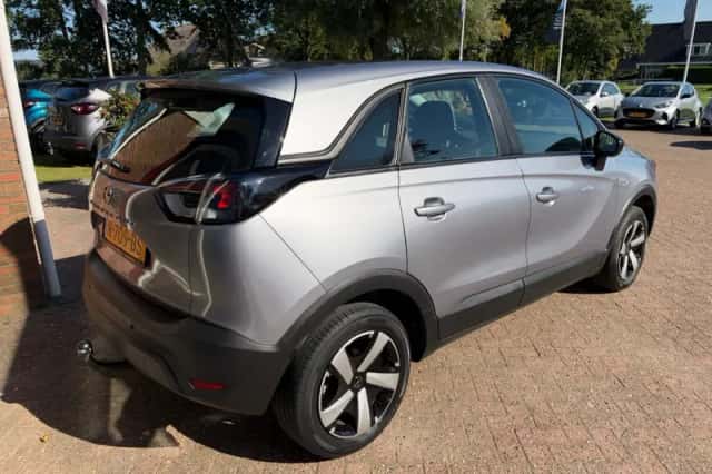 Opel Crossland (2021) thumbnail 3