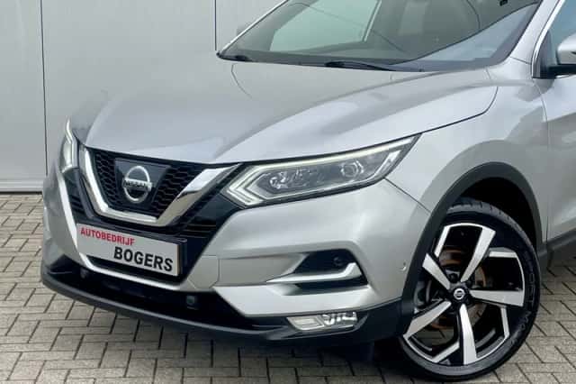 Nissan Qashqai (2018) thumbnail 4