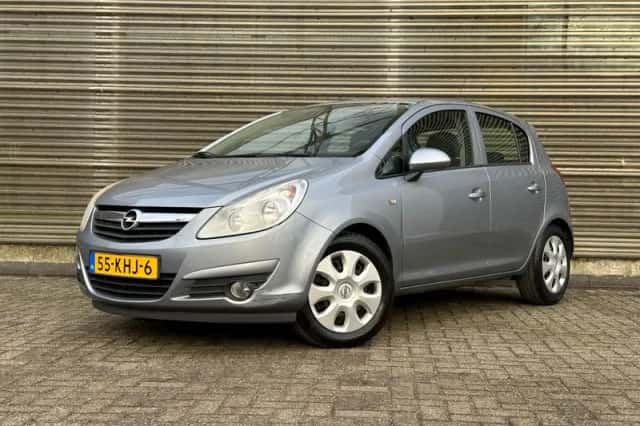 Opel Corsa (2009) thumbnail 1