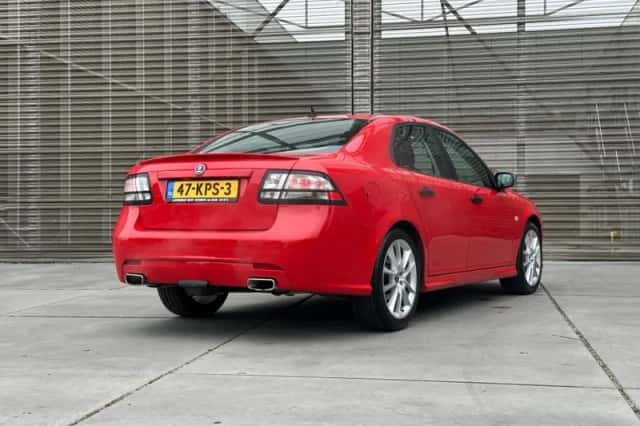Saab 9-3 (2010) thumbnail 3