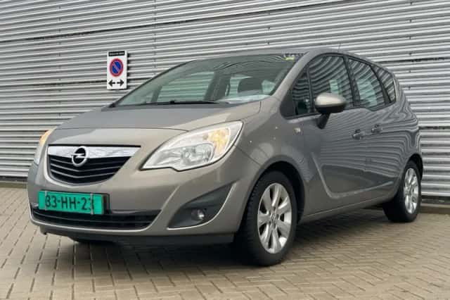 Opel Meriva (2011) thumbnail 1